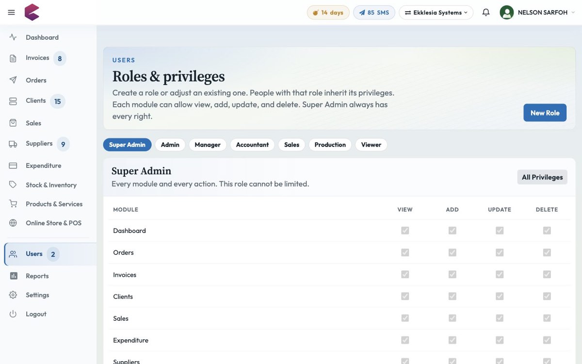 BlueQ Team & roles screen